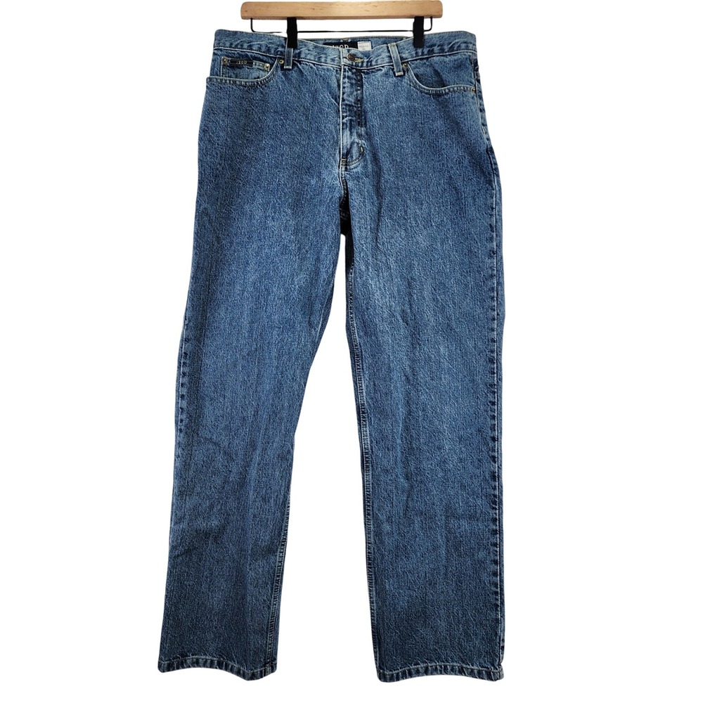 IZOD Mens Relaxed Fit Blue Wash Denim Jeans Size 38x32